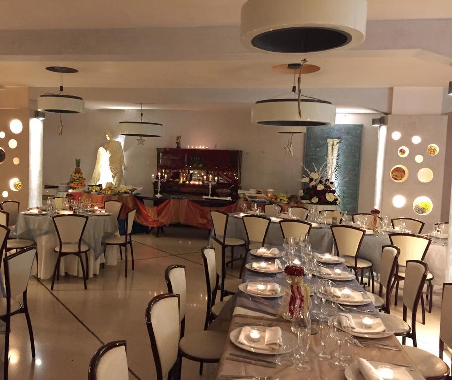 Hotel Ristorante Cavaliere Скарио Экстерьер фото
